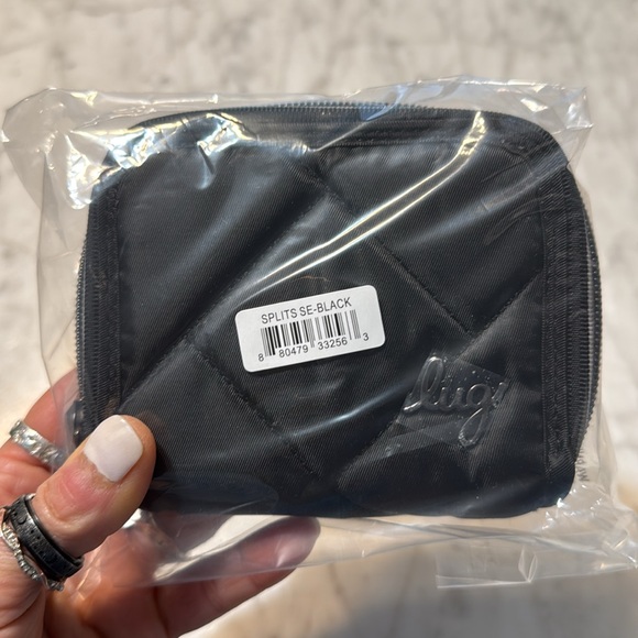 Lug Splits SE RFID Wallet NWT Black - Picture 16 of 16